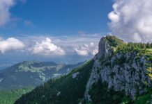 Z wizytą w Castel del Monte – górska perełka Abruzji